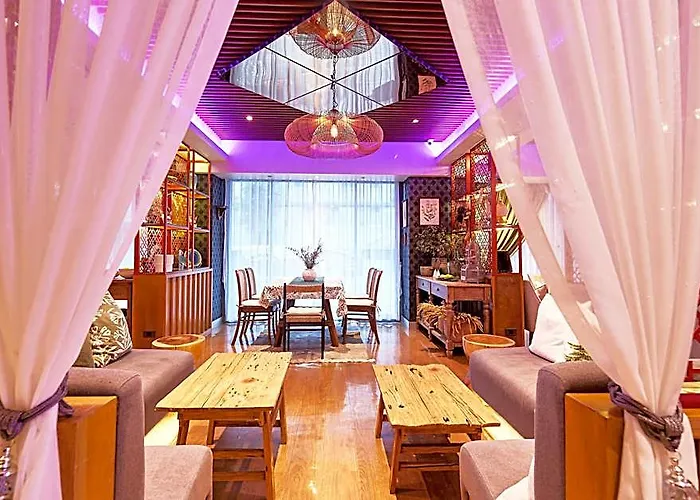 酒店 Bizotel Premier &