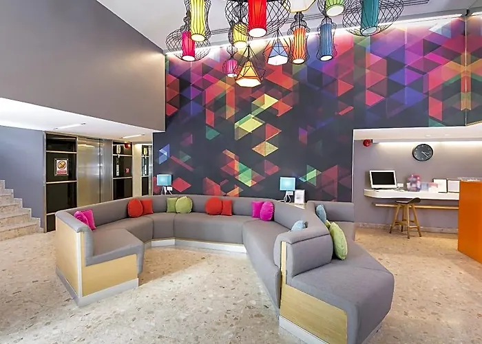 Hotel Bizotel Premier Hotel&residence 4*