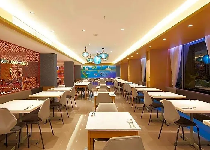 Bizotel Premier & 酒店 4*