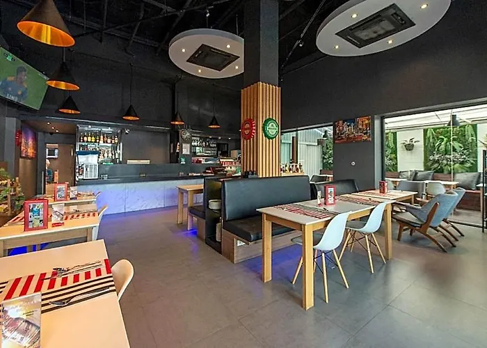 Bizotel Premier Hotel&residence